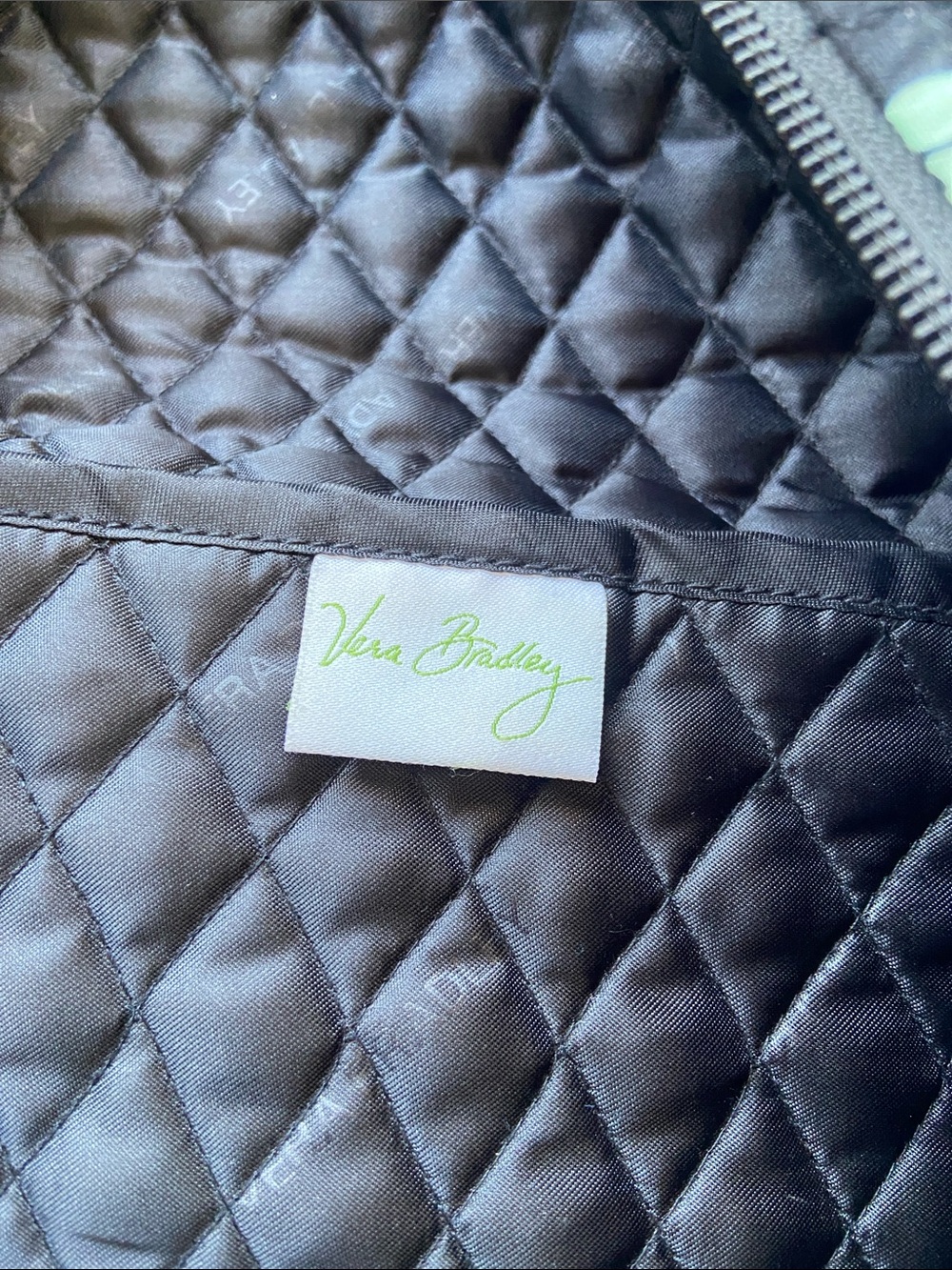 Sale! Vera Bradley Weekender Travel Bag in Camofloral (retired) w/Shoulder Strap - Picture 15 of 16